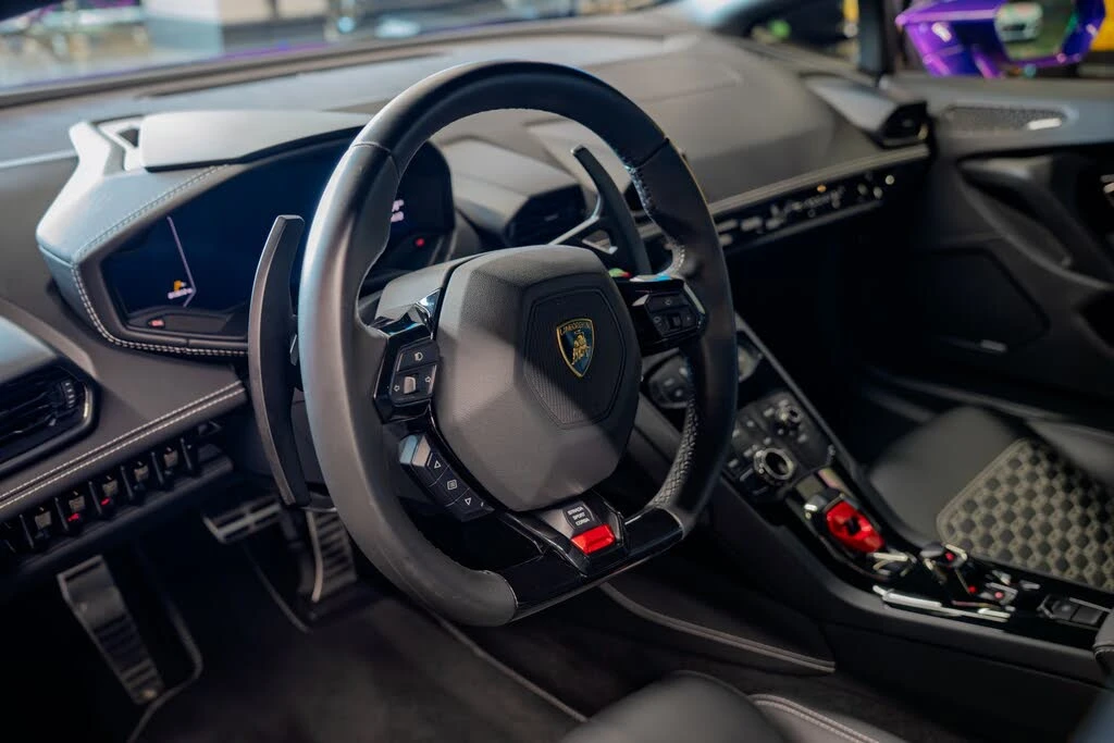 2018 Lamborghini Huracan LP580-2 - Image 7 of 31