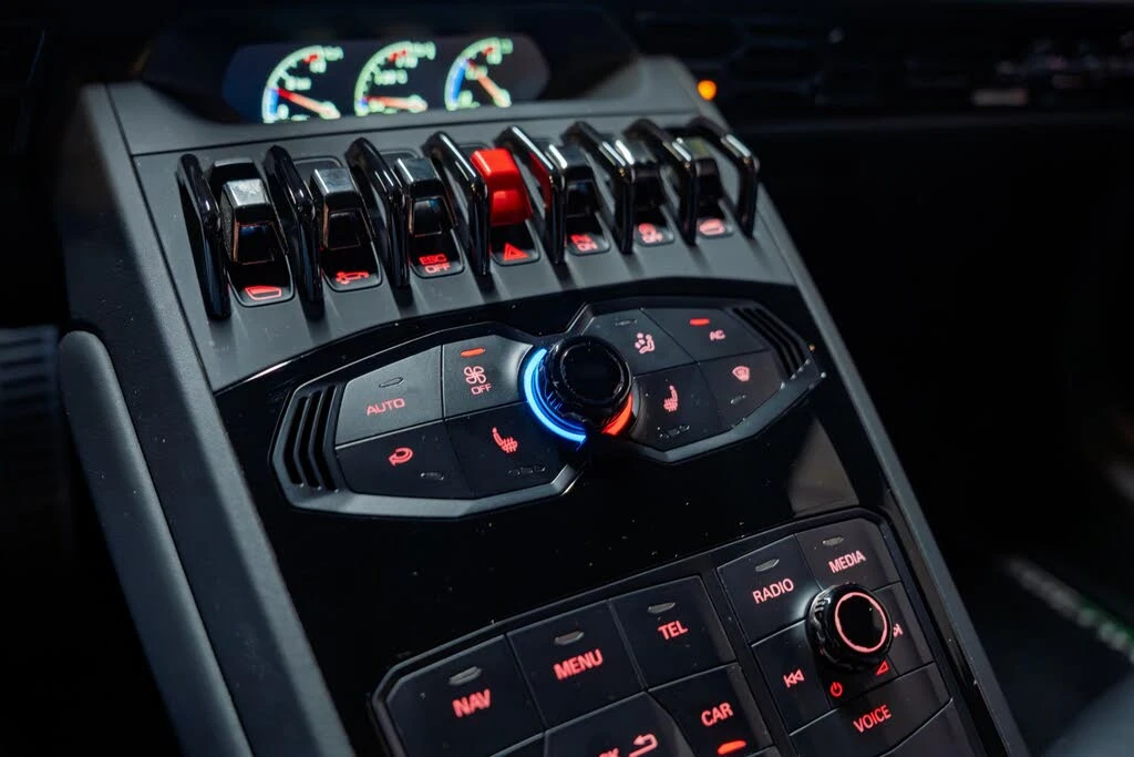 2018 Lamborghini Huracan LP580-2 - Image 28 of 31