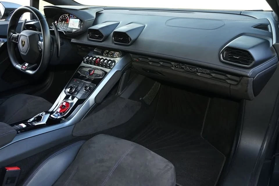 2018 Lamborghini Huracan LP580-2 - Image 5 of 20