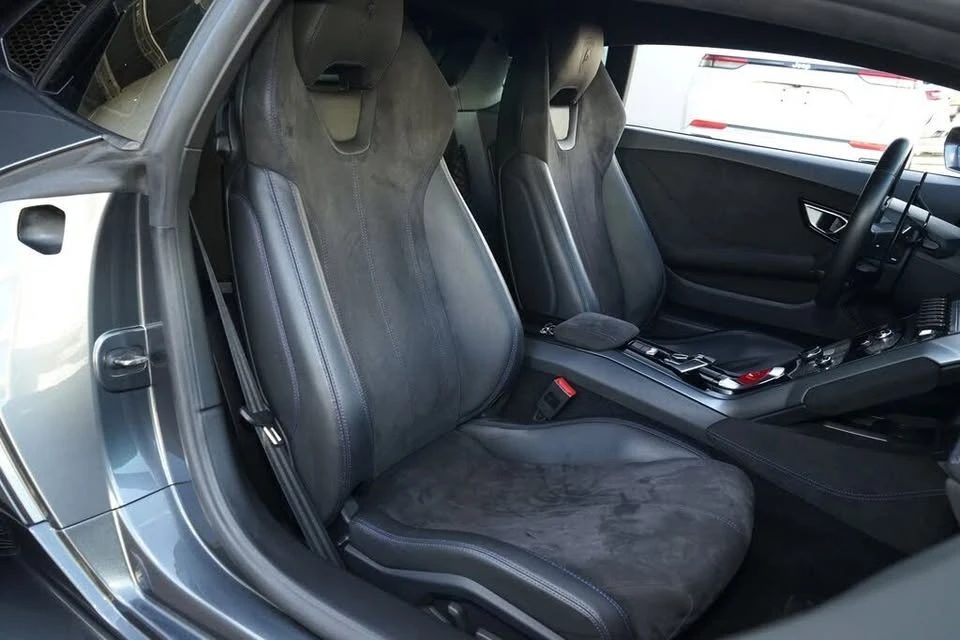 2018 Lamborghini Huracan LP580-2 - Image 4 of 20
