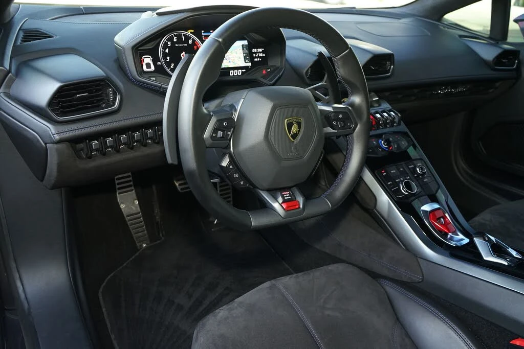 2018 Lamborghini Huracan LP580-2 - Image 2 of 23