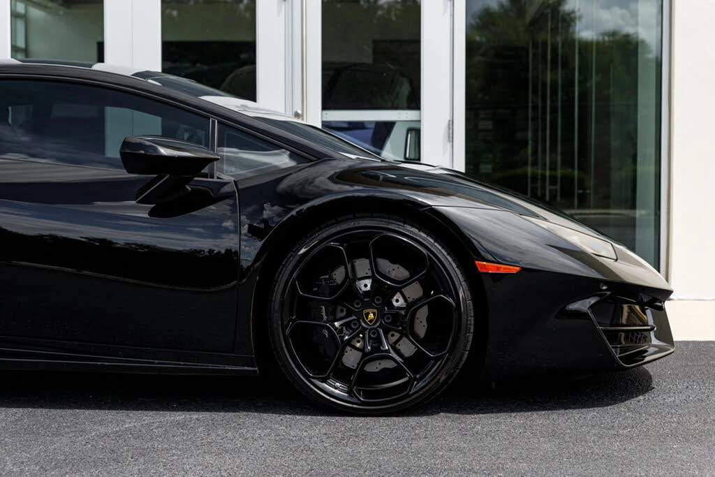 2018 Lamborghini Huracan LP580-2 - Image 17 of 31