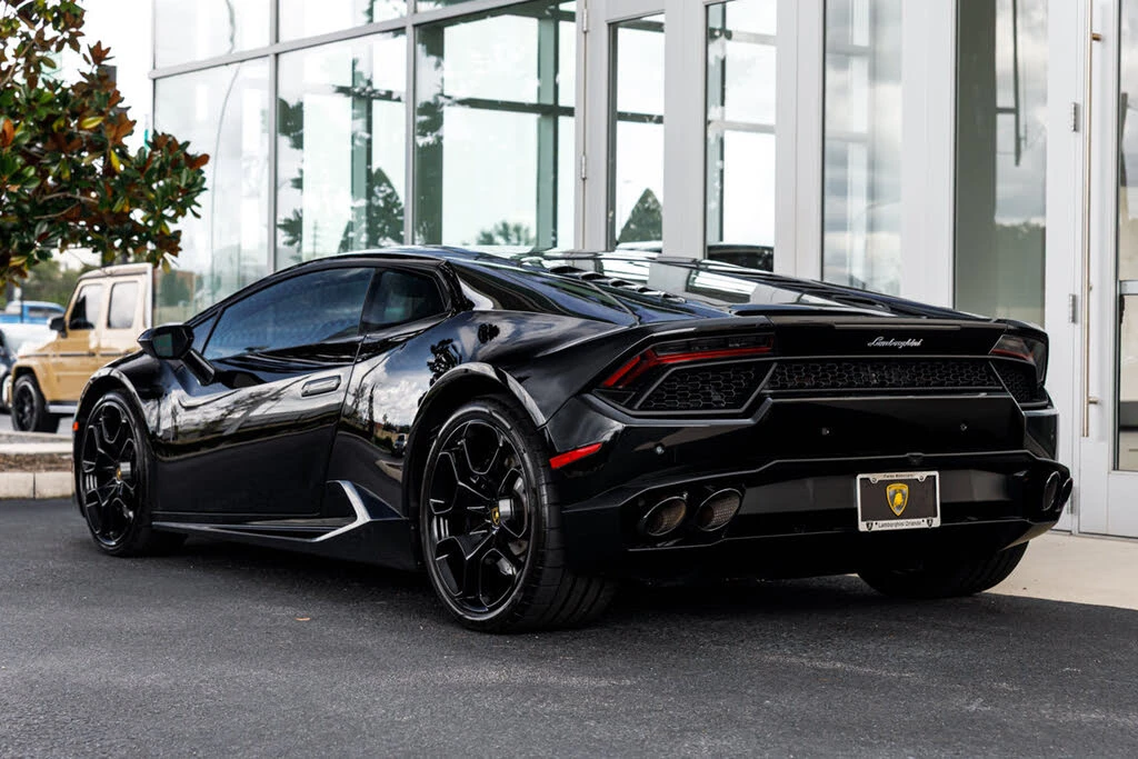 2018 Lamborghini Huracan LP580-2 - Image 10 of 31