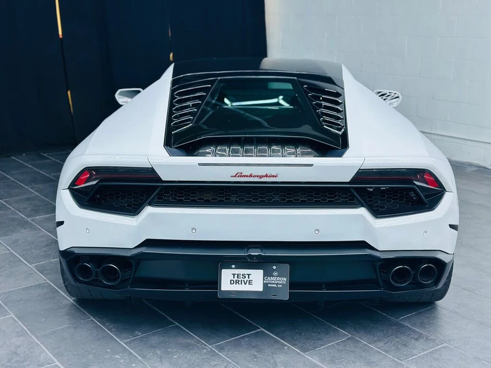 2018 Lamborghini Huracan LP580-2 - Image 4 of 14