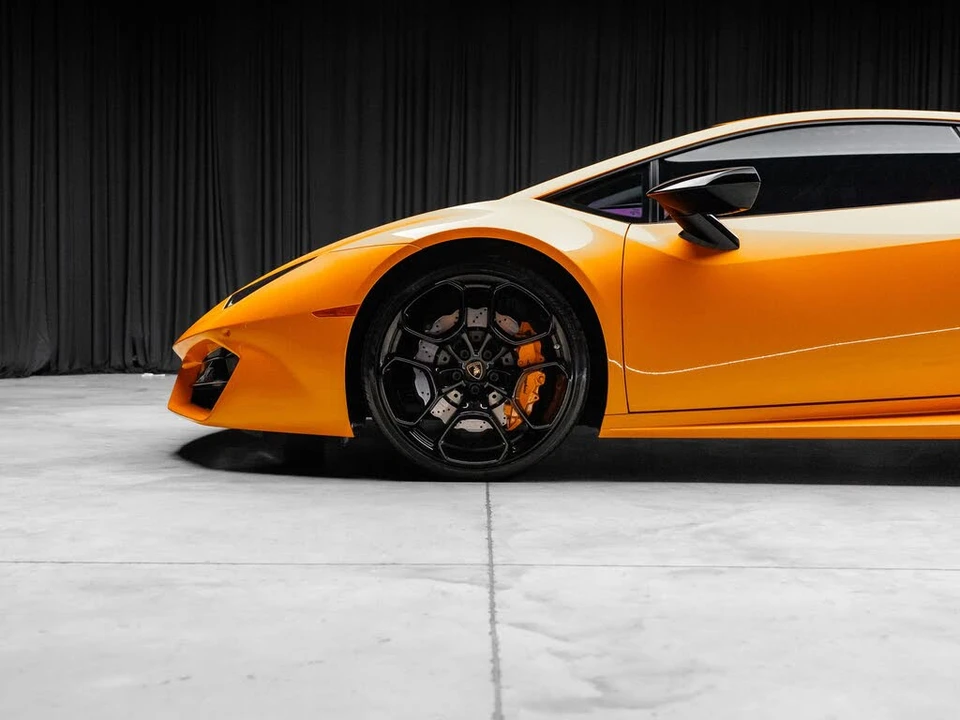 2018 Lamborghini Huracan LP580-2 - Image 8 of 31