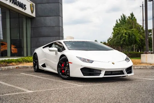 2018 Lamborghini Huracan LP 580-2 Coupe RWD
