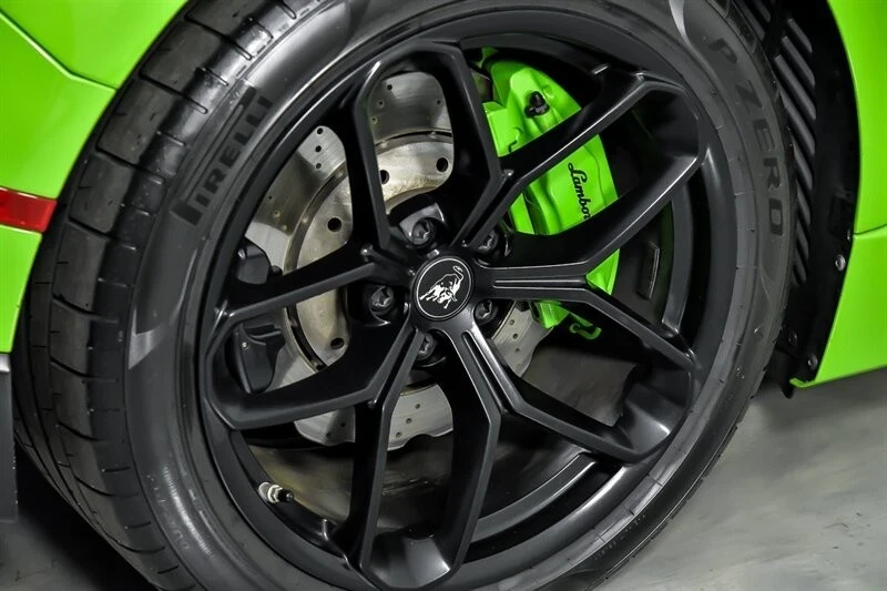 2018 Lamborghini Huracan LP580-2 - Image 16 of 21