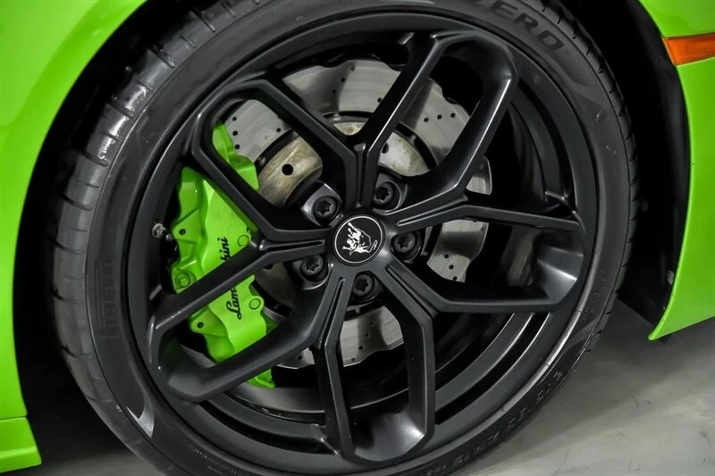 2018 Lamborghini Huracan LP580-2 - Image 17 of 21