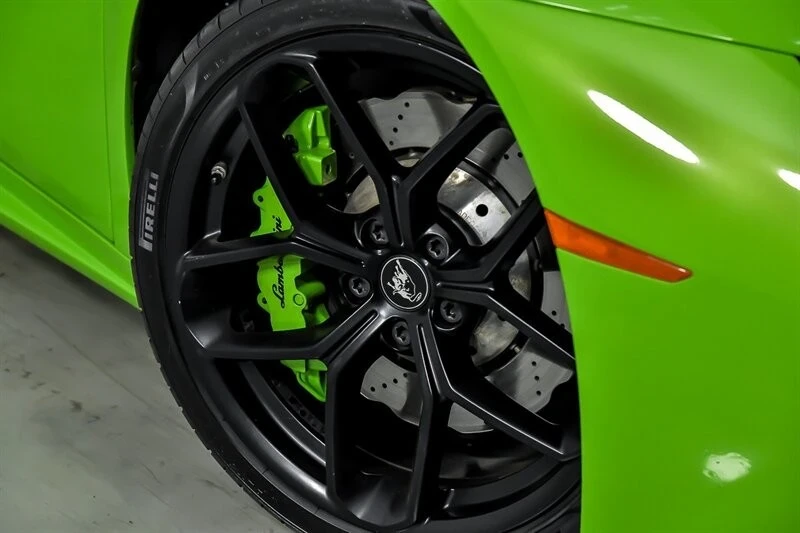 2018 Lamborghini Huracan LP580-2 - Image 4 of 21