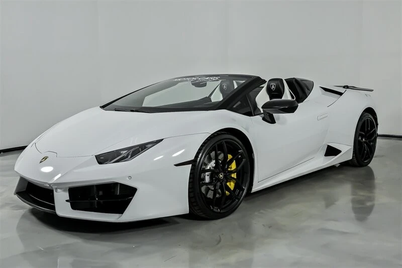 2018 Lamborghini - Image 6 of 31