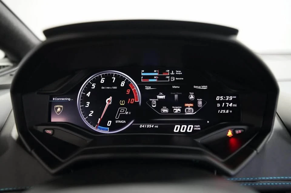 2018 Lamborghini Huracan LP580-2 - Image 9 of 18
