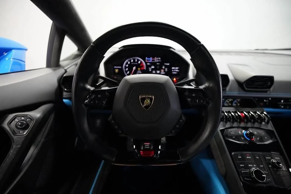 2018 Lamborghini Huracan LP580-2 - Image 3 of 18