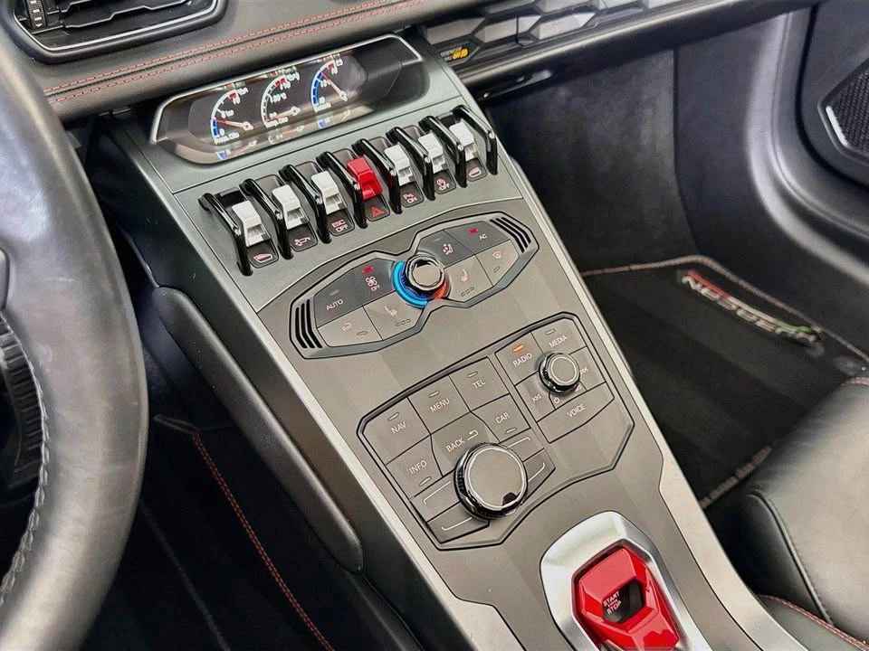 2018 Lamborghini Huracan LP580-2 - Image 17 of 20