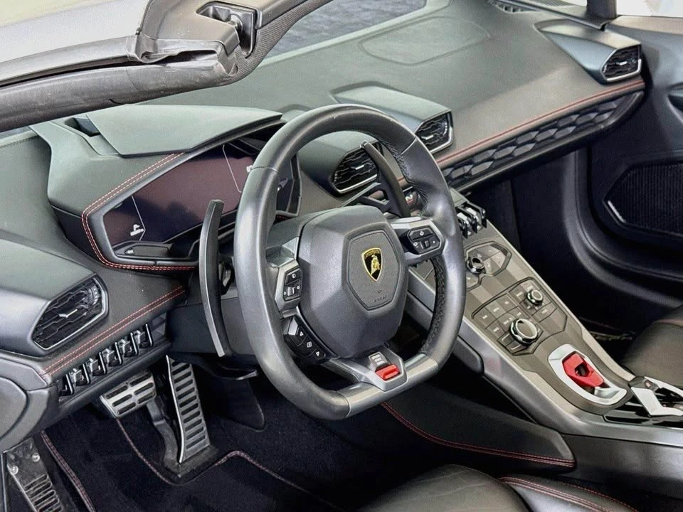 2018 Lamborghini Huracan LP580-2 - Image 13 of 20