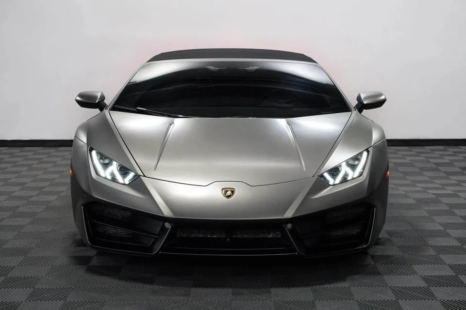 2018 Lamborghini Huracan LP580-2 - Image 3 of 15