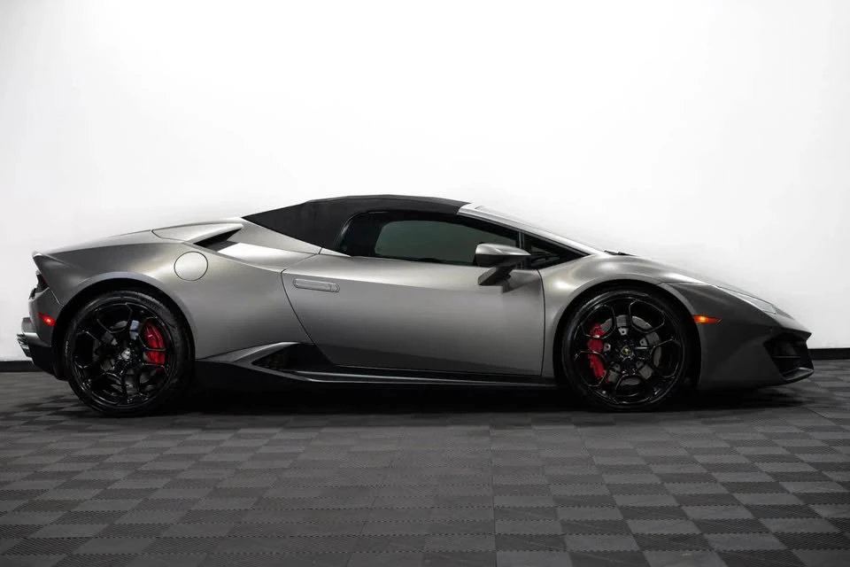 2018 Lamborghini Huracan LP580-2 - Image 6 of 15