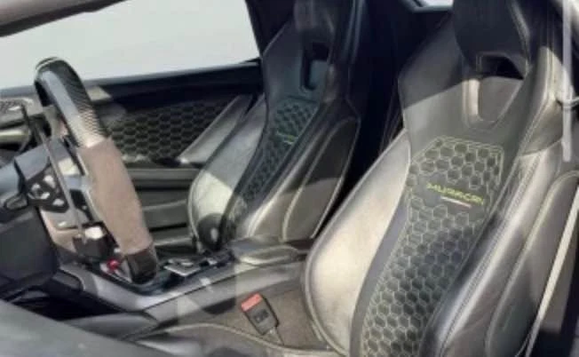 2018 Lamborghini Huracan LP580-2 - Image 4 of 4
