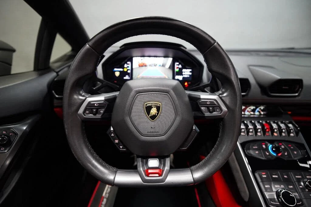 2018 Lamborghini Huracan LP580-2 - Image 26 of 31