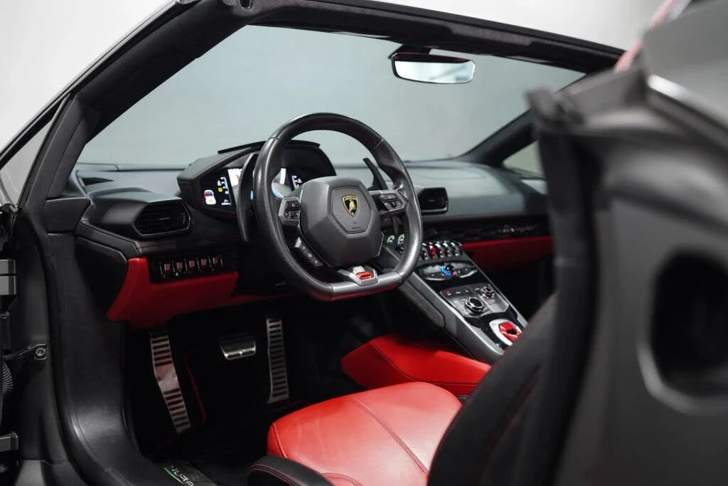 2018 Lamborghini Huracan LP580-2 - Image 27 of 31