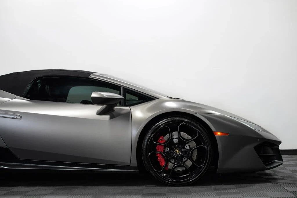 2018 Lamborghini Huracan LP580-2 - Image 10 of 31