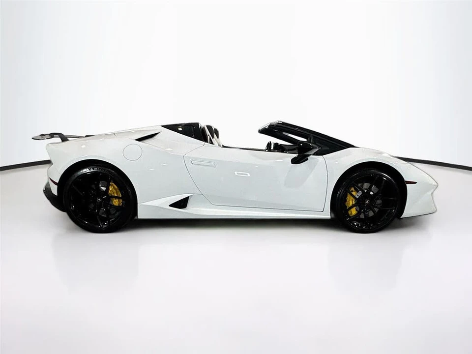 2018 Lamborghini Huracan LP580-2 - Image 26 of 31