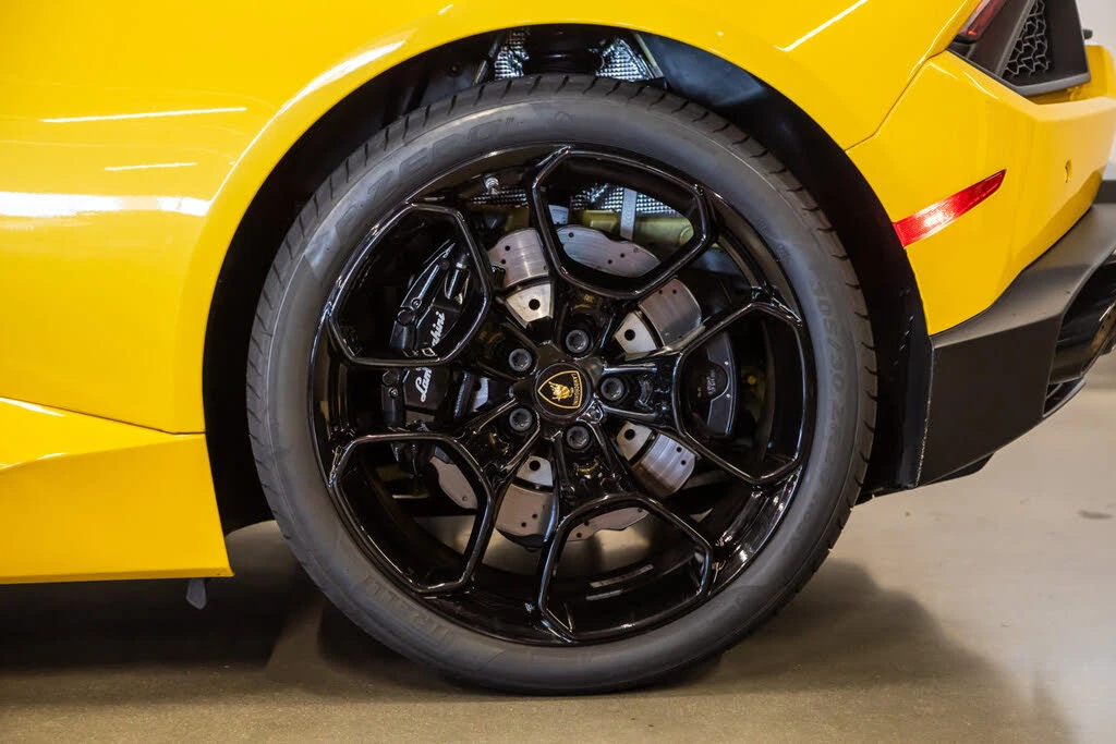 2018 Lamborghini Huracan LP580-2 - Image 23 of 31