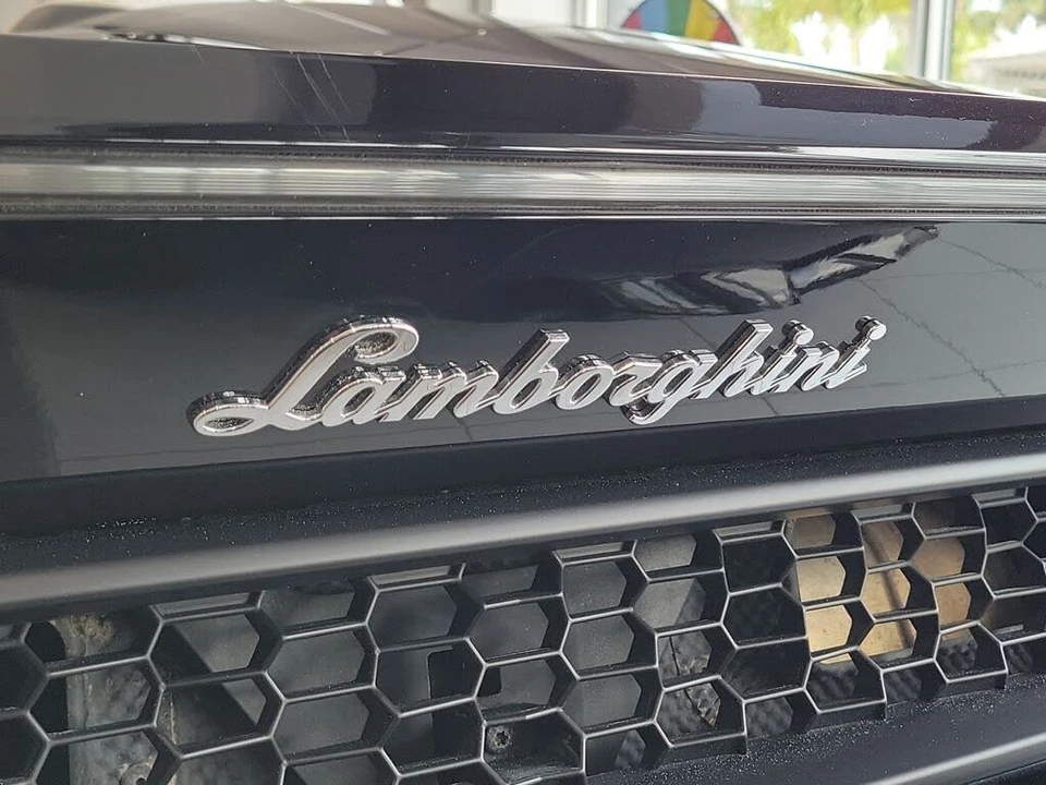 2018 Lamborghini Huracan LP580-2 - Image 10 of 30