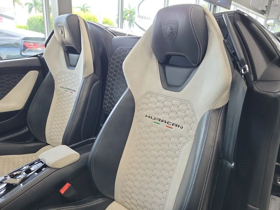 2018 Lamborghini Huracan LP580-2 - Image 17 of 30