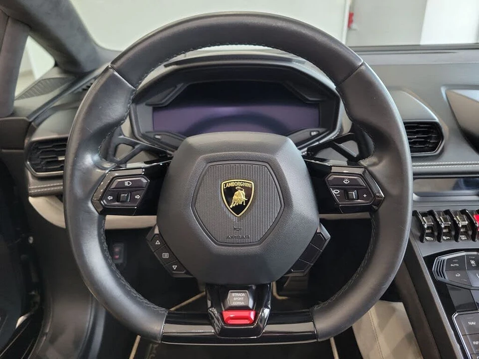 2018 Lamborghini Huracan LP580-2 - Image 25 of 30