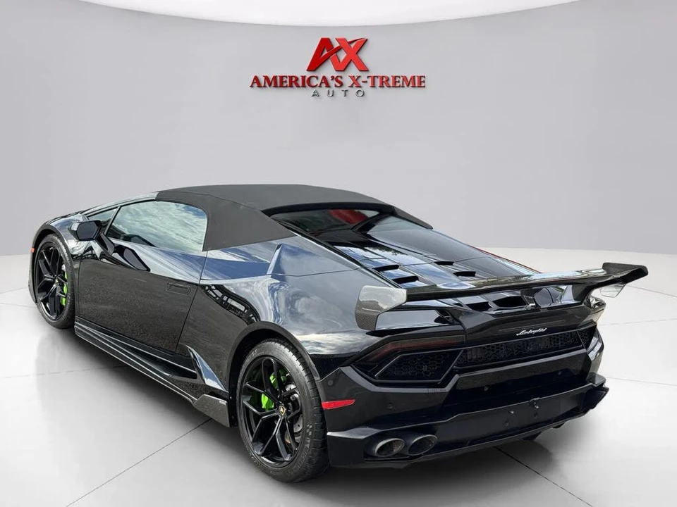 2018 Lamborghini Huracan LP580-2 - Image 12 of 31