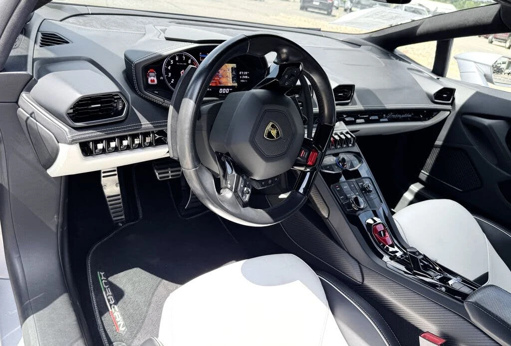 2018 Lamborghini Huracan LP580-2 - Image 16 of 28