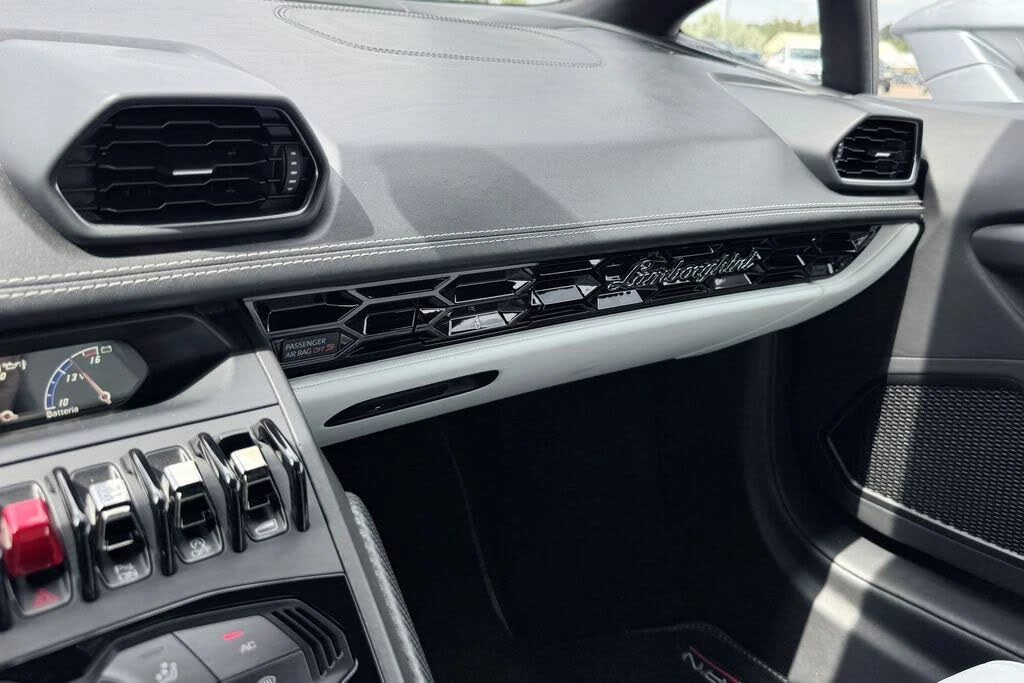 2018 Lamborghini Huracan LP580-2 - Image 22 of 28