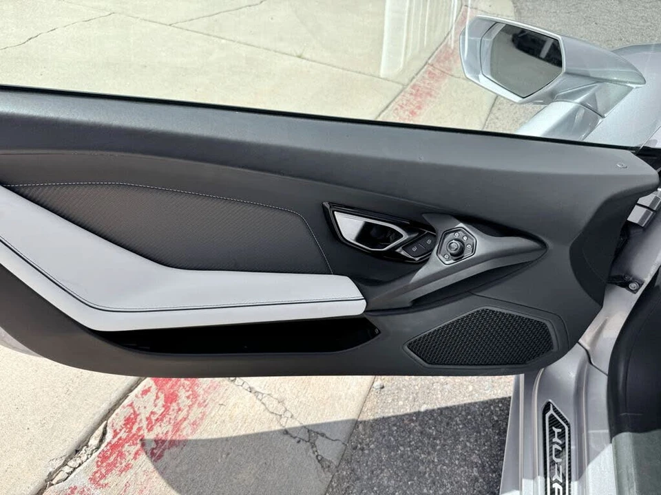 2018 Lamborghini Huracan LP580-2 - Image 13 of 28