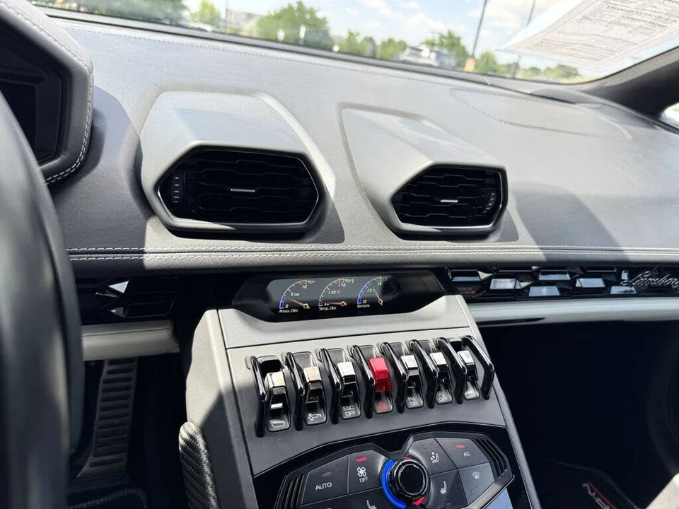 2018 Lamborghini Huracan LP580-2 - Image 20 of 28
