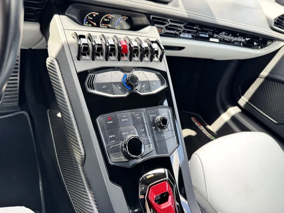 2018 Lamborghini Huracan LP580-2 - Image 21 of 28