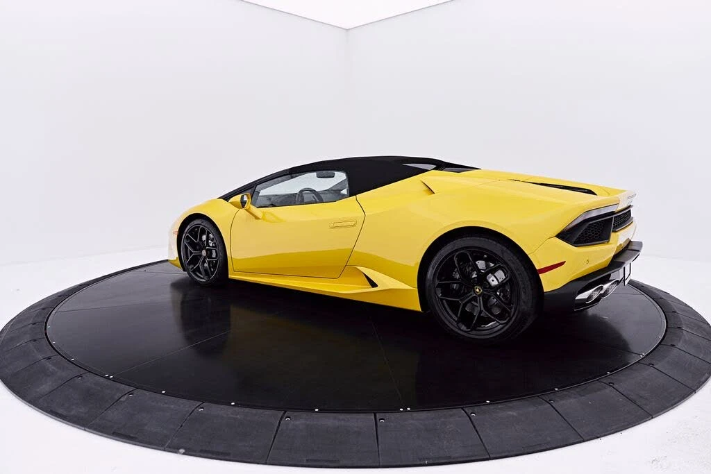 2018 Lamborghini Huracan LP580-2 - Image 12 of 31