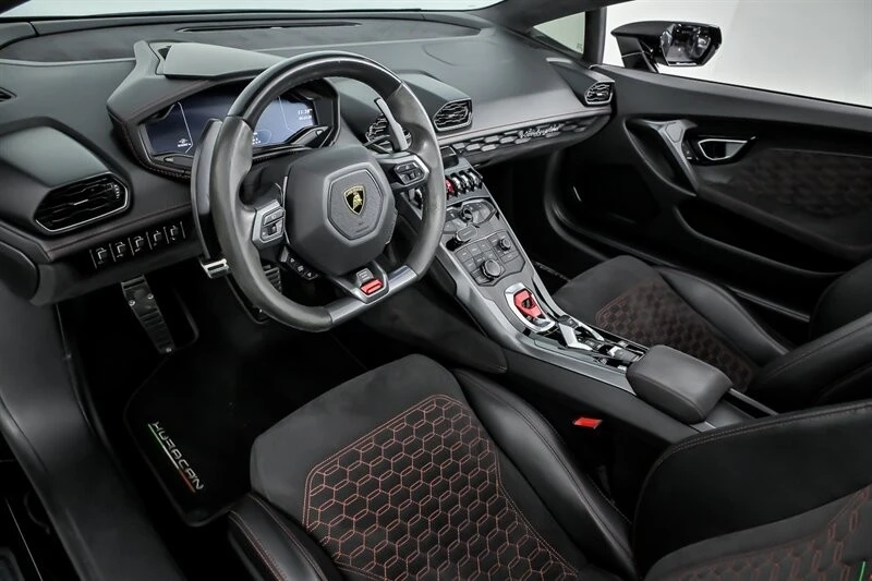 2018 Lamborghini Huracan LP580-2 - Image 13 of 31