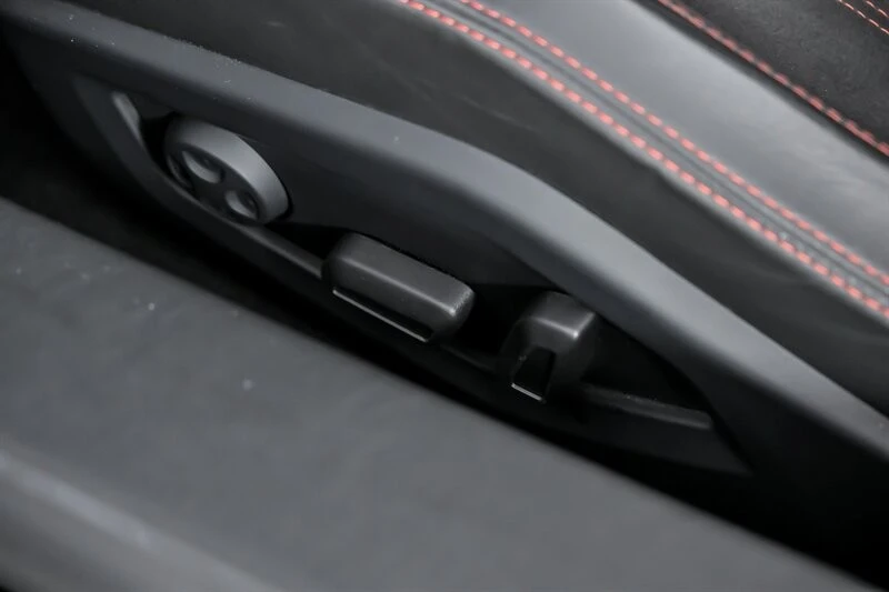 2018 Lamborghini Huracan LP580-2 - Image 17 of 31