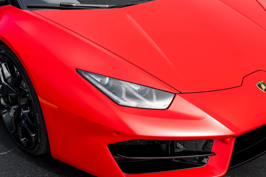 2018 Lamborghini Huracan LP580-2 - Image 11 of 12
