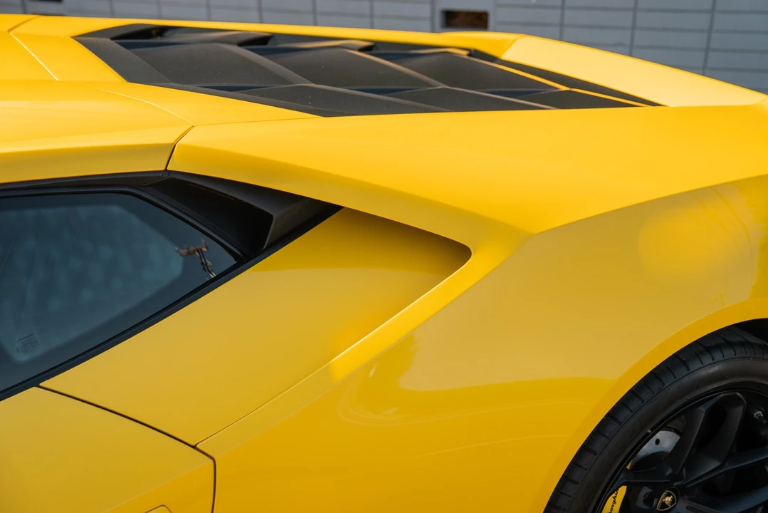 2018 Lamborghini Huracan LP580-2 - Image 19 of 21