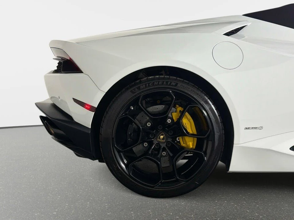 2018 Lamborghini Huracan LP610-4 - Image 20 of 31