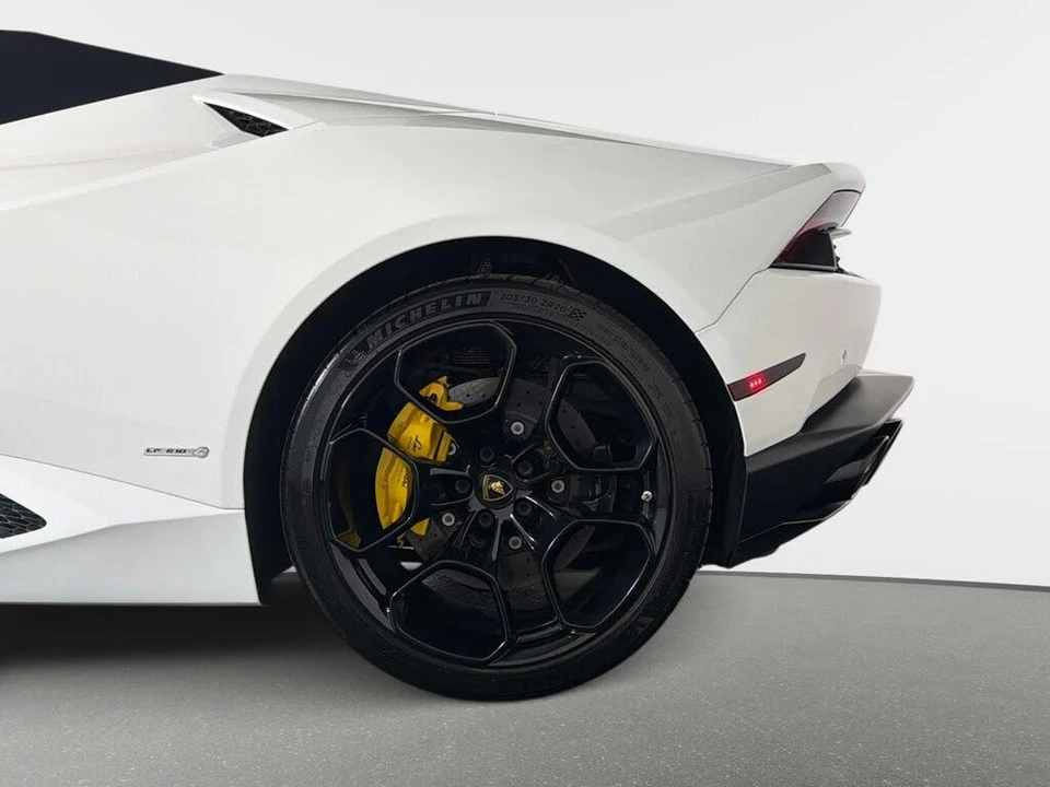 2018 Lamborghini Huracan LP610-4 - Image 14 of 31