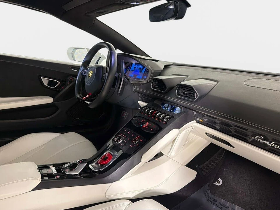 2018 Lamborghini Huracan LP610-4 - Image 30 of 31