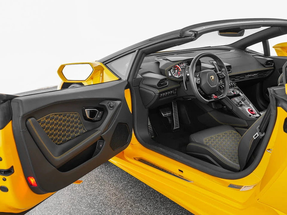 2018 Lamborghini Huracan LP610-4 - Image 12 of 31