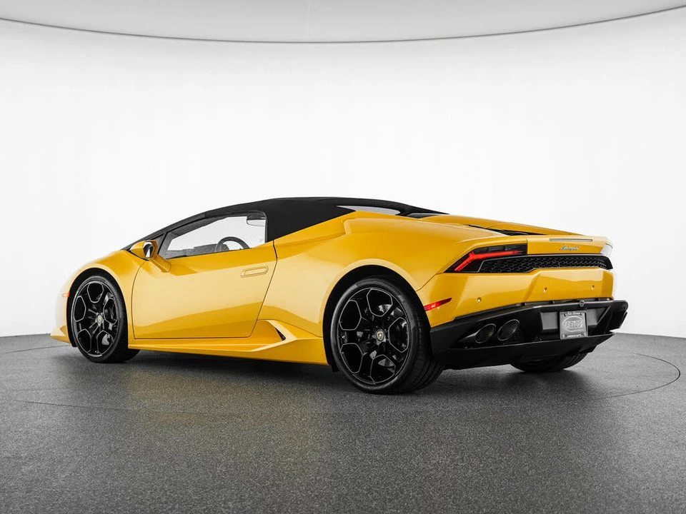 2018 Lamborghini Huracan LP610-4 - Image 3 of 31