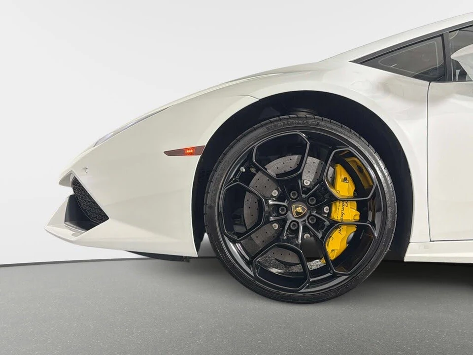 2018 Lamborghini Huracan LP610-4 - Image 24 of 31