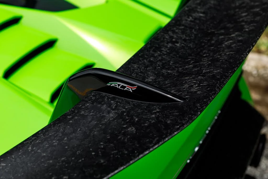 2018 Lamborghini Huracan LP640-4 Performante - Image 23 of 31