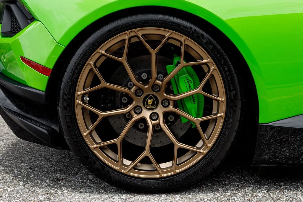 2018 Lamborghini Huracan LP640-4 Performante - Image 21 of 31