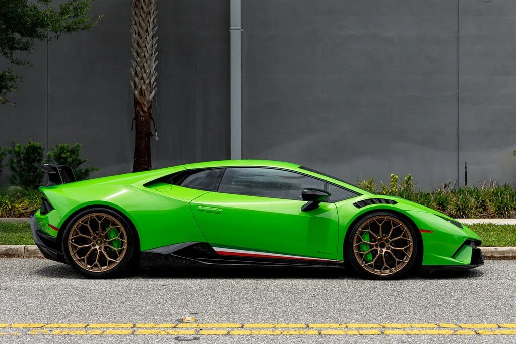 2018 Lamborghini Huracan LP640-4 Performante - Image 17 of 31