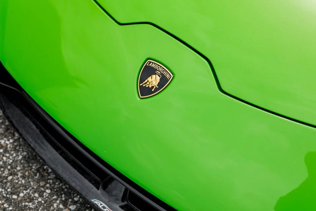 2018 Lamborghini Huracan LP640-4 Performante - Image 12 of 31
